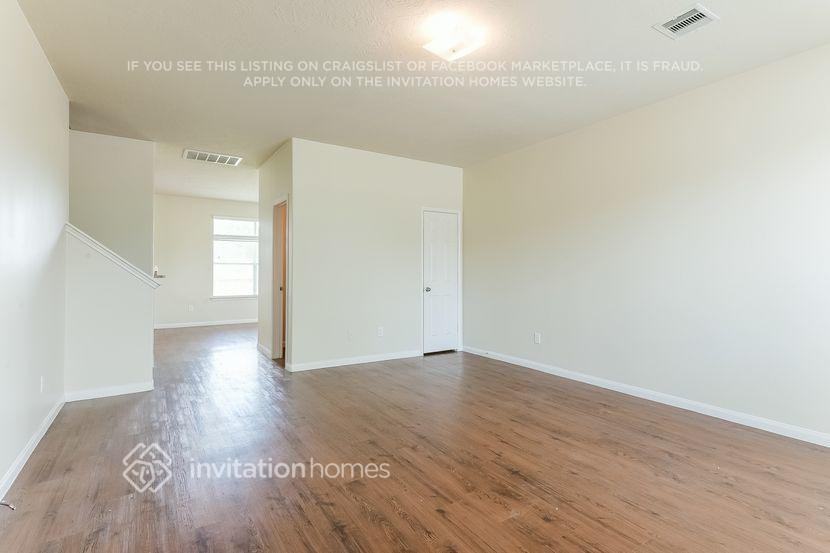 3715 Iris Ridge Way - Photo 5 of 17