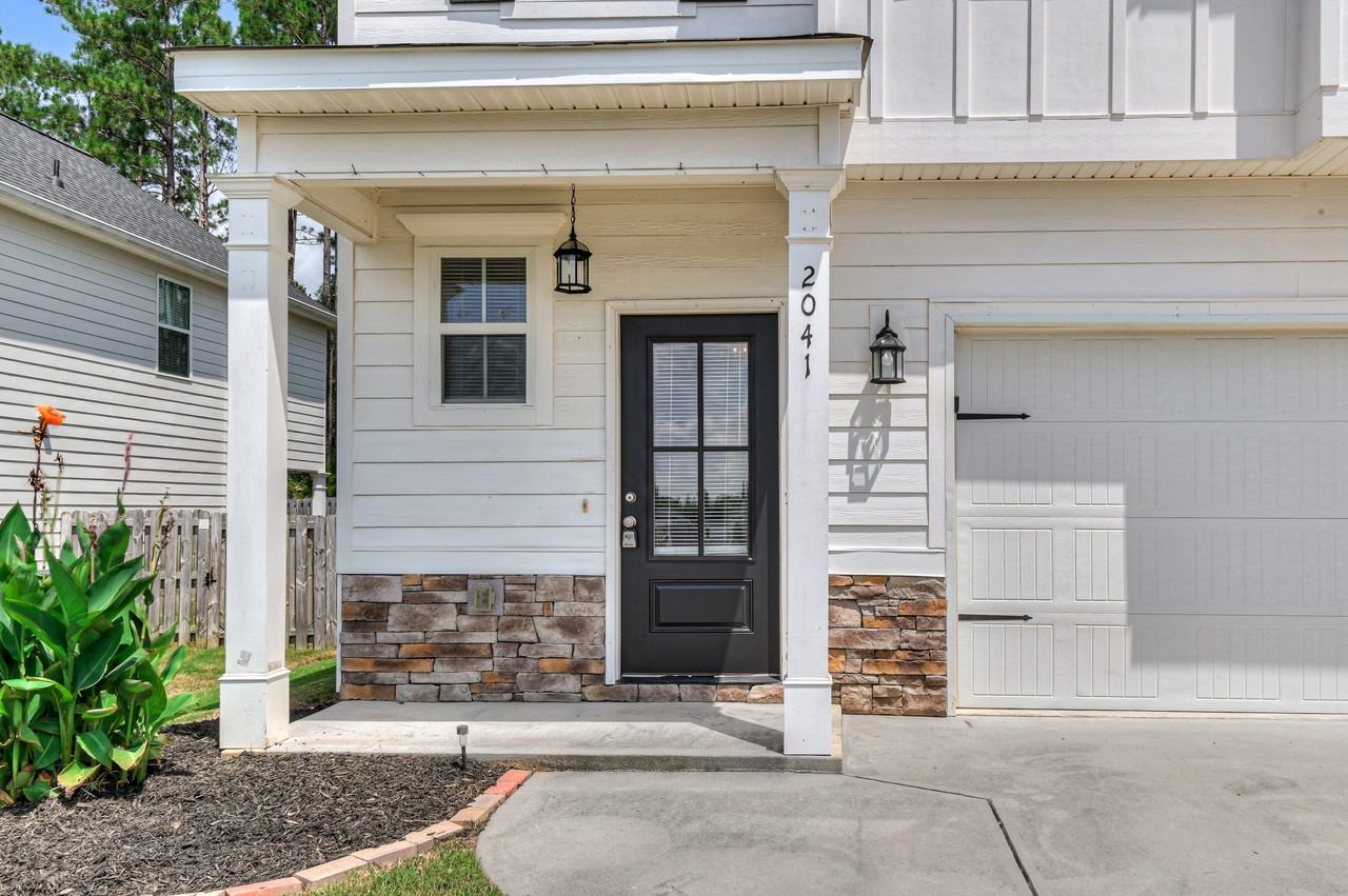 2041 Limerick Ct #1 - Photo 7 of 46
