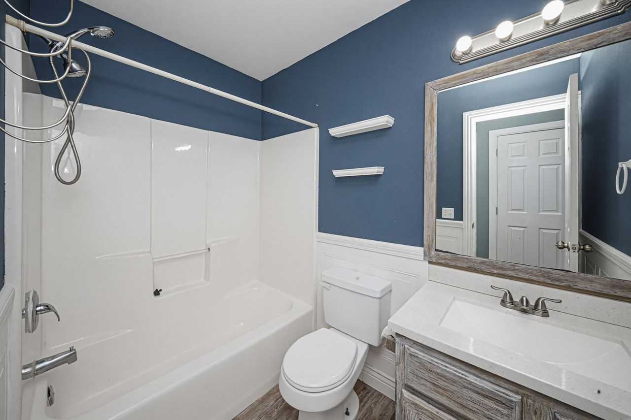 1531 N Clay St - Photo 4 of 35