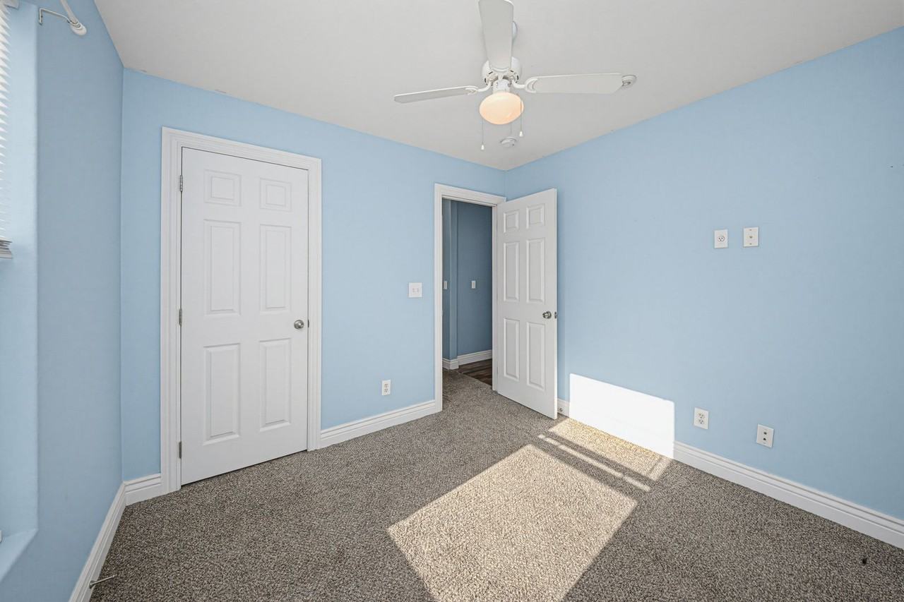 1531 N Clay St - Photo 7 of 35