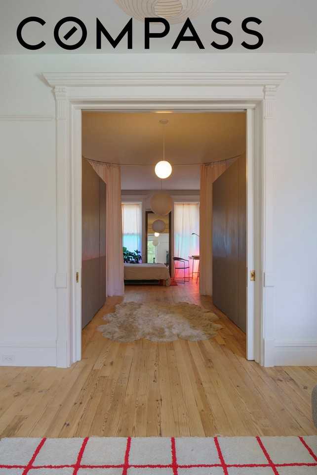 168 Bainbridge St #1 - Photo 5 of 13