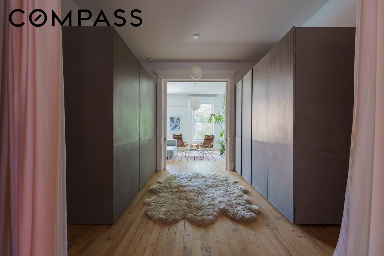 168 Bainbridge St #1 - Photo 6 of 13