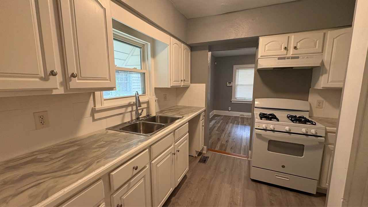 3712 Upton Ave #1 - Photo 7 of 20