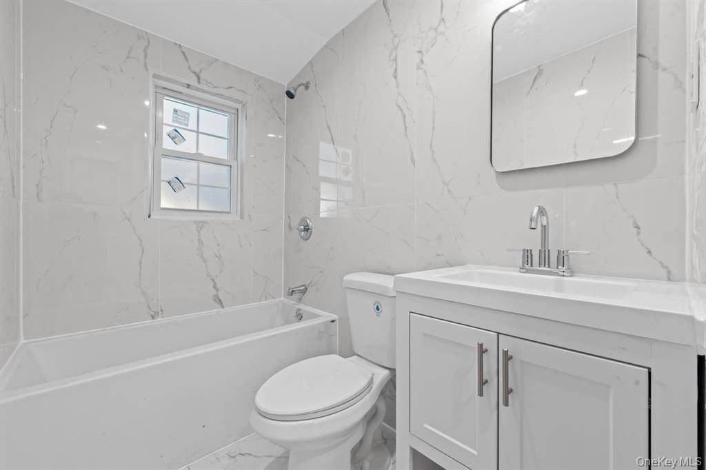 2118 Quimby Ave #1F - Photo 5 of 12