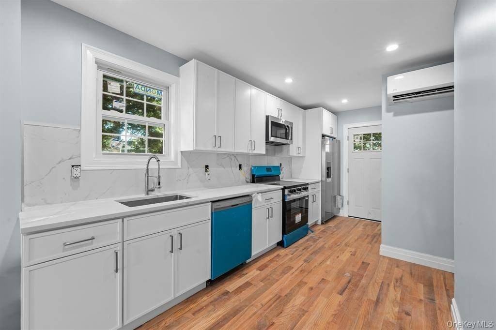 2118 Quimby Ave #1F - Photo 6 of 12