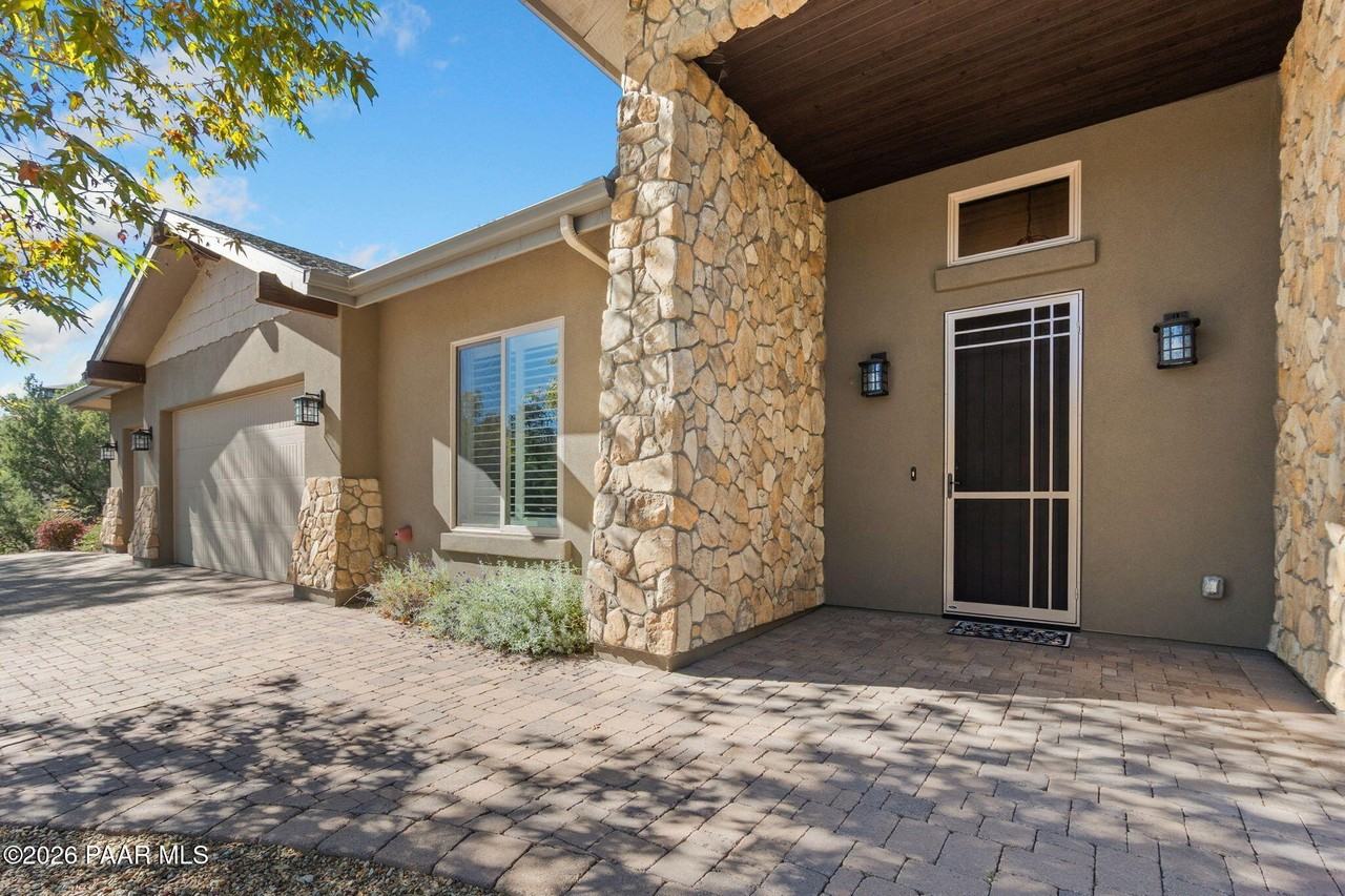 1476 Sierry Peaks Dr - Photo 5 of 50