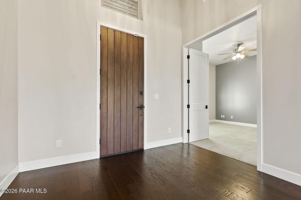1476 Sierry Peaks Dr - Photo 6 of 50