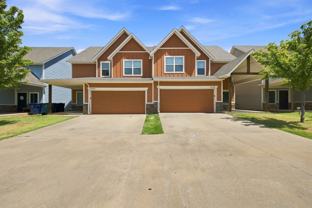 17612 Hampton Park Dr #B - Photo 1 of 1