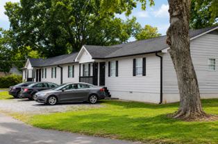 446 9th St Se - Photo 1 of 1