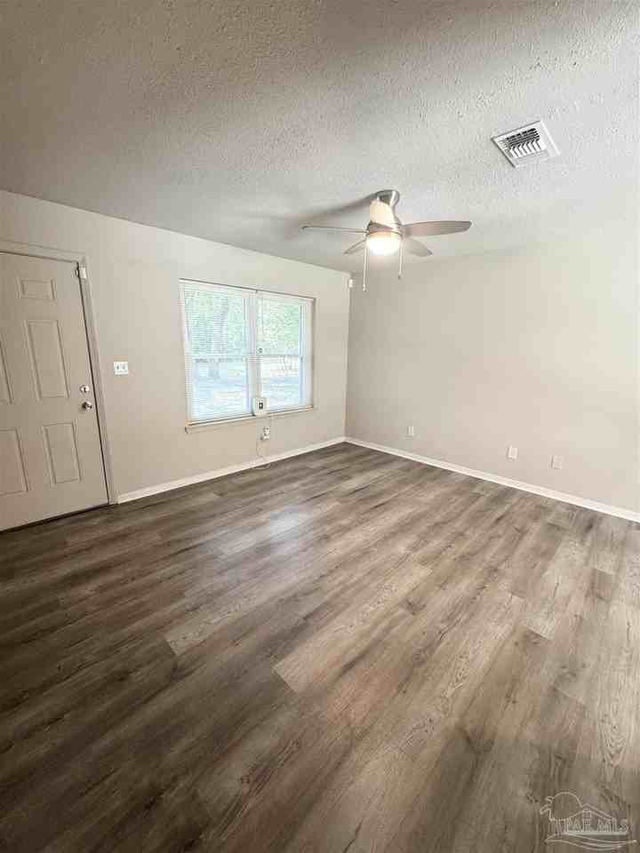 3530 Milford Rd - Photo 3 of 18