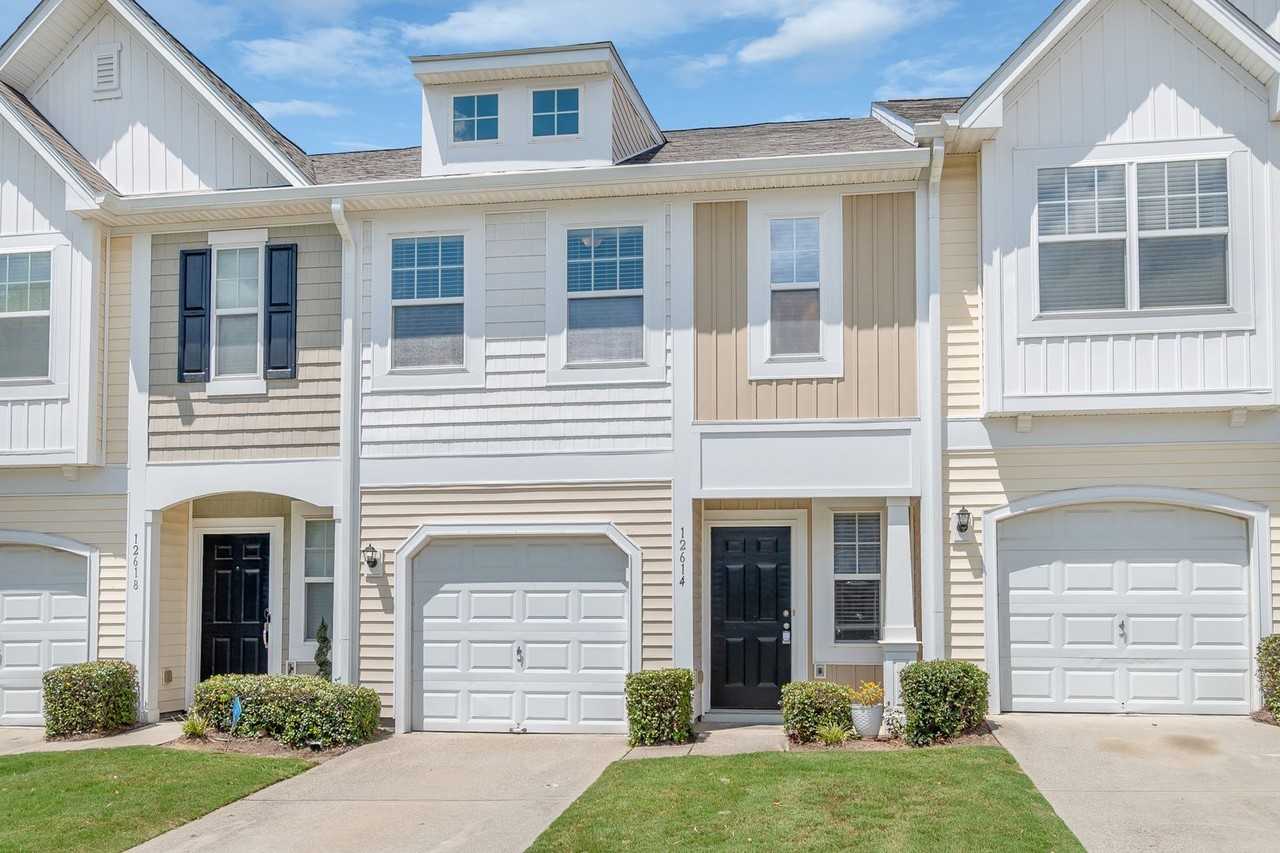 12614 Persimmon Tree Dr - Photo 4 of 43