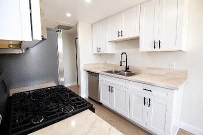 2524 South Sepulveda Boulevard #201 - Photo 7 of 15
