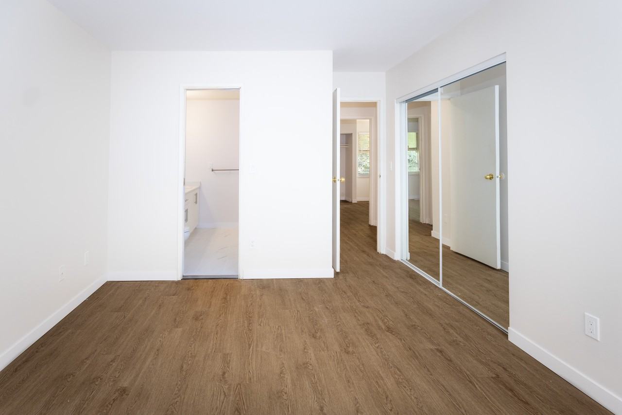 Abbey Glenn Townhomes - Cedar - Photo 7 of 11
