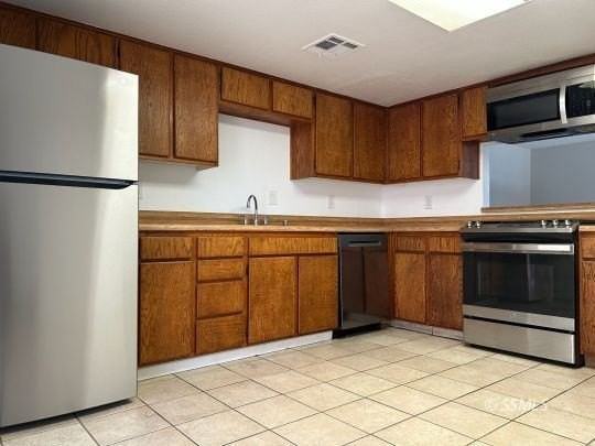 724 S Norma St Apt B - Photo 4 of 13