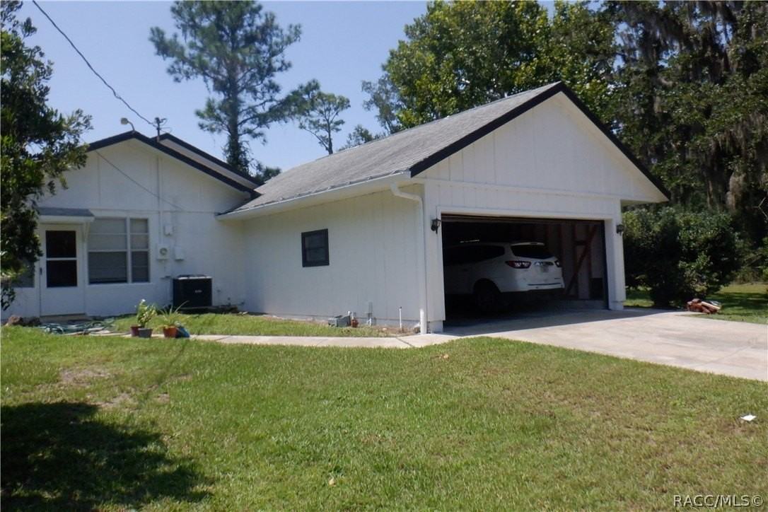 2933 E Bradley St - Photo 2 of 12