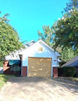 featured image of 2558 Arlington Dr