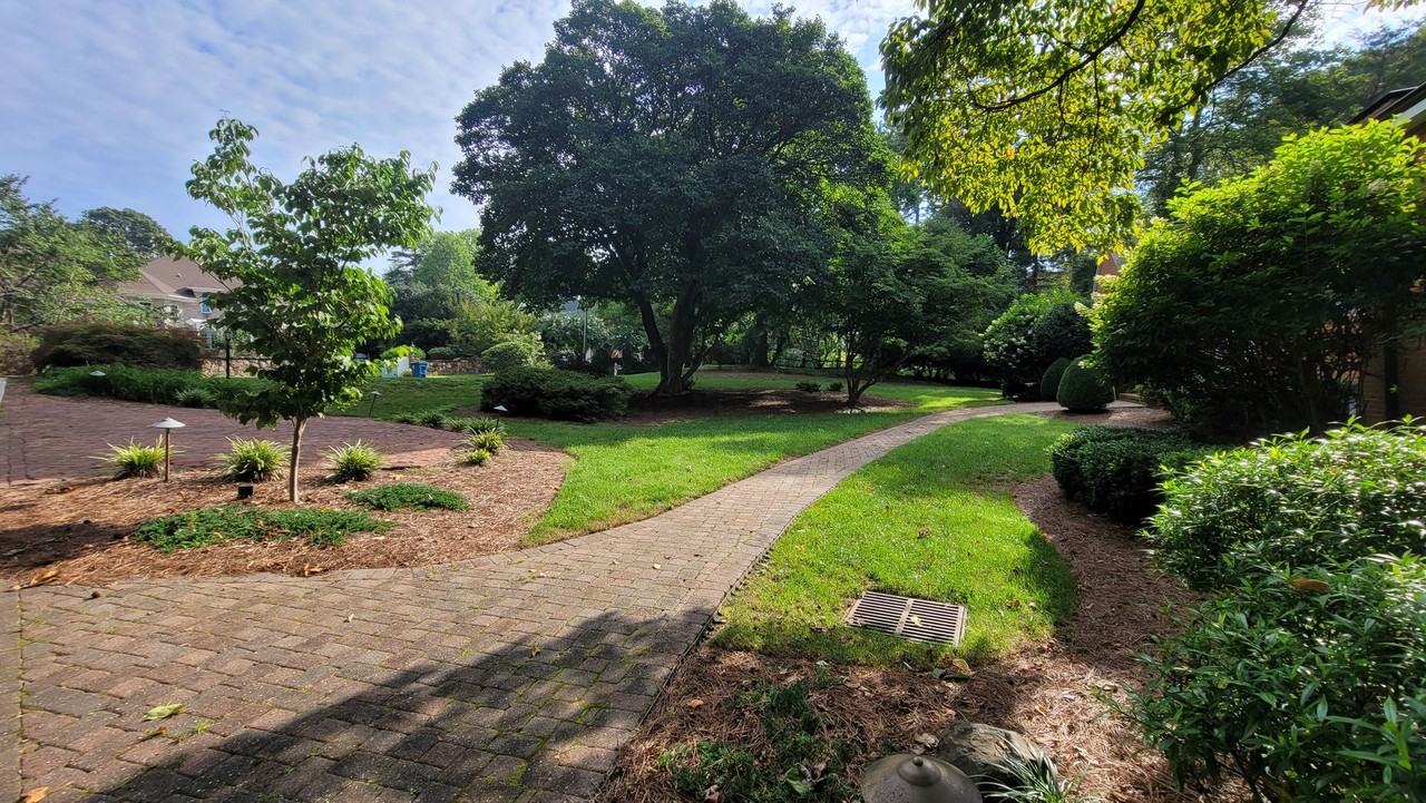5503 Currituck Pl - Photo 3 of 26