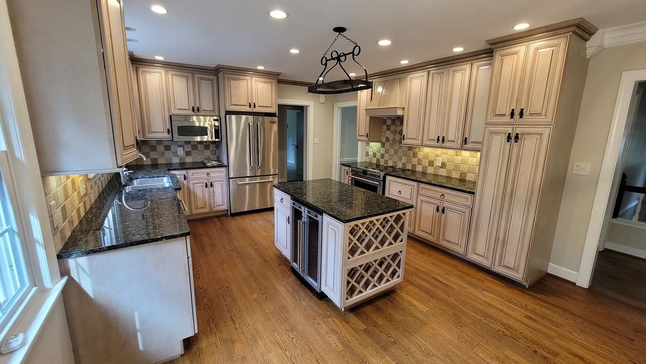 5503 Currituck Pl - Photo 5 of 26