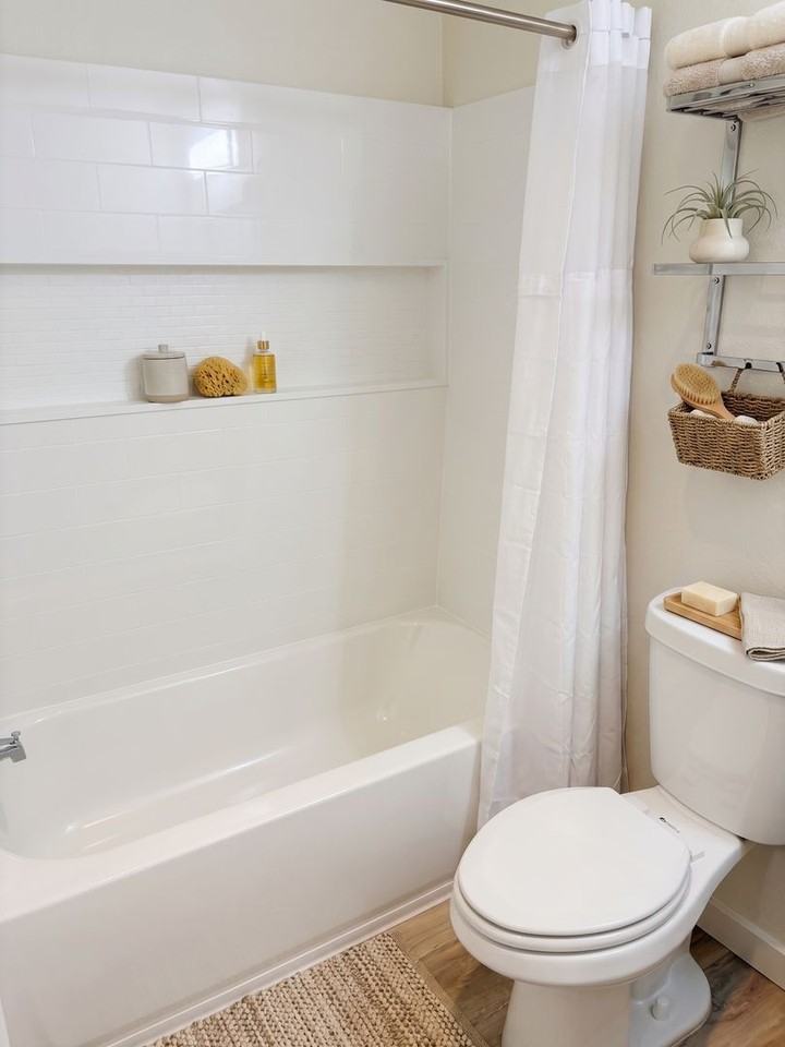10231 Pinewood Ave - Photo 7 of 23