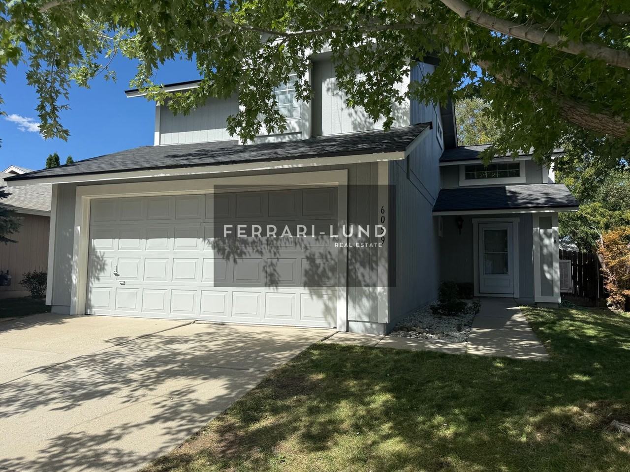 6065 Diplomat Dr
