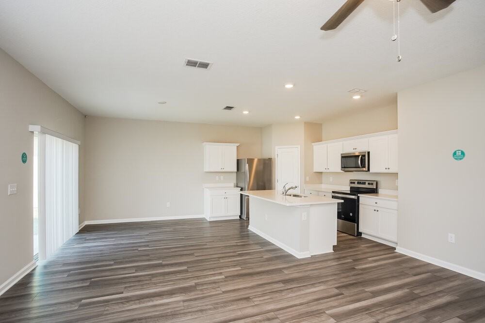 912 Kelly Fern Loop - Photo 4 of 17