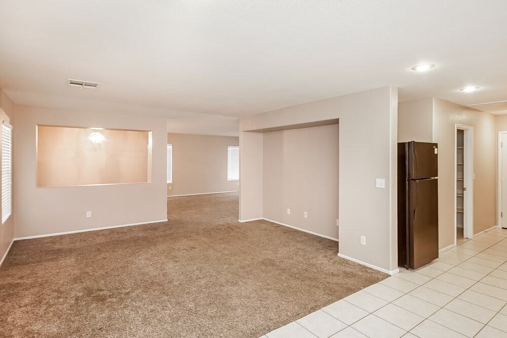 773 Thorton Beach St - Photo 6 of 17