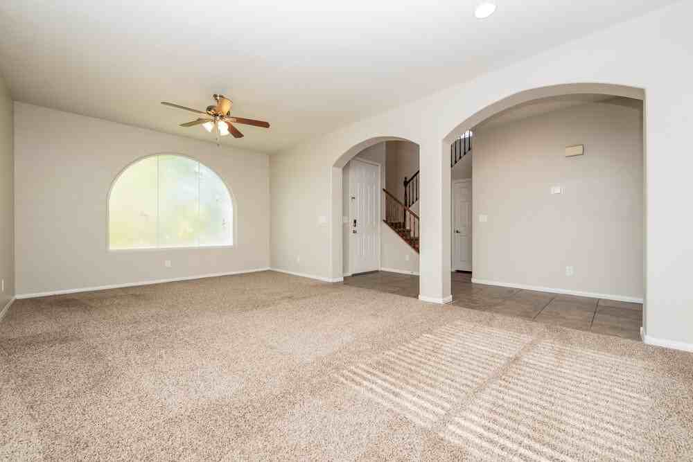 9150 Brilliant Prairie Ct - Photo 5 of 17