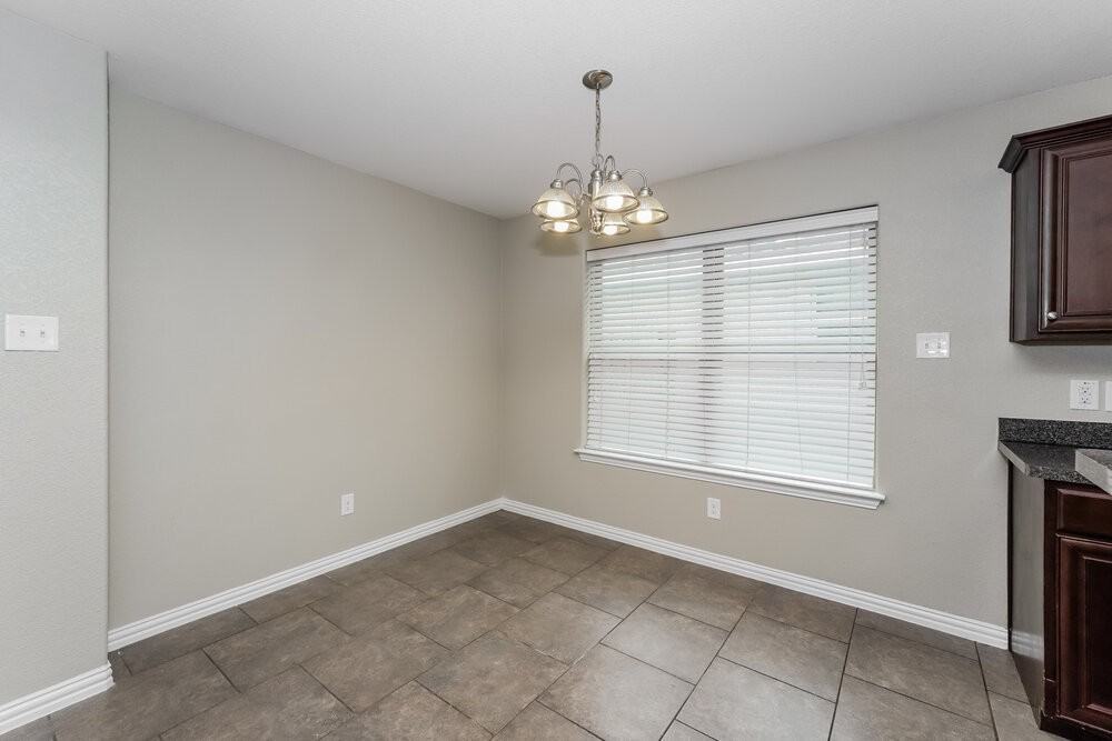 7609 Rainbow Creek Dr - Photo 7 of 16