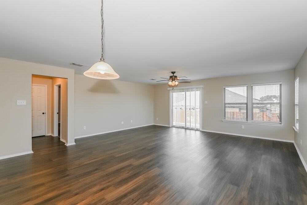 503 Tunnel St - Photo 5 of 16