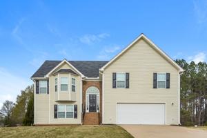 featured image of 195 Trelawney Dr
