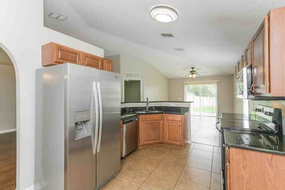 5470 Silver Thistle Ln - Photo 7 of 16