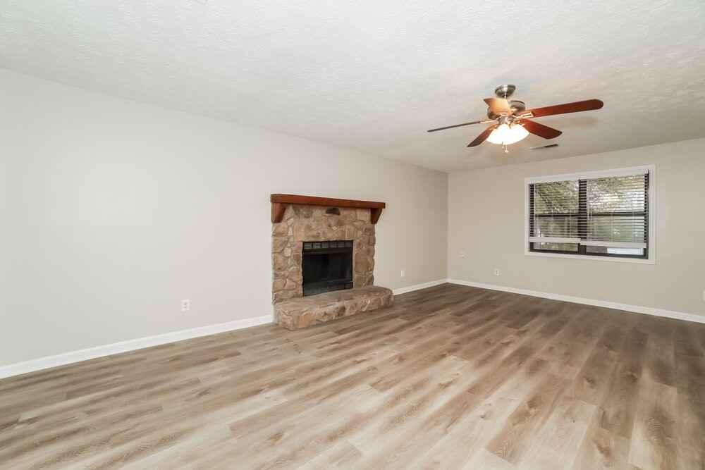 2435 Anderson Mill Rd - Photo 5 of 16