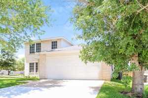 featured image of 917 Salida Dr