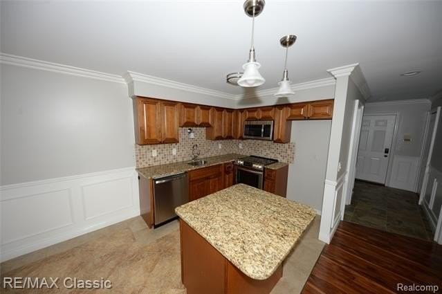 15450 Ashley Ct - Photo 2 of 12
