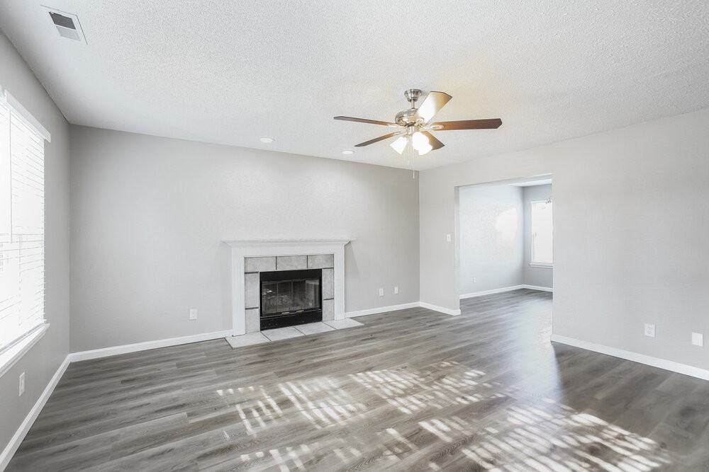 4029 Willow Ct - Photo 5 of 17