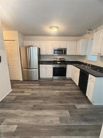 2516 Boulder Ln - Photo 7 of 24