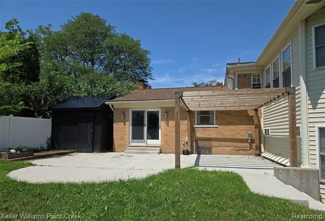 635 Cumberland St - Photo 5 of 37