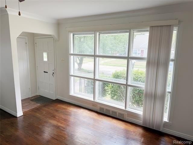628 N Blair Ave - Photo 2 of 22