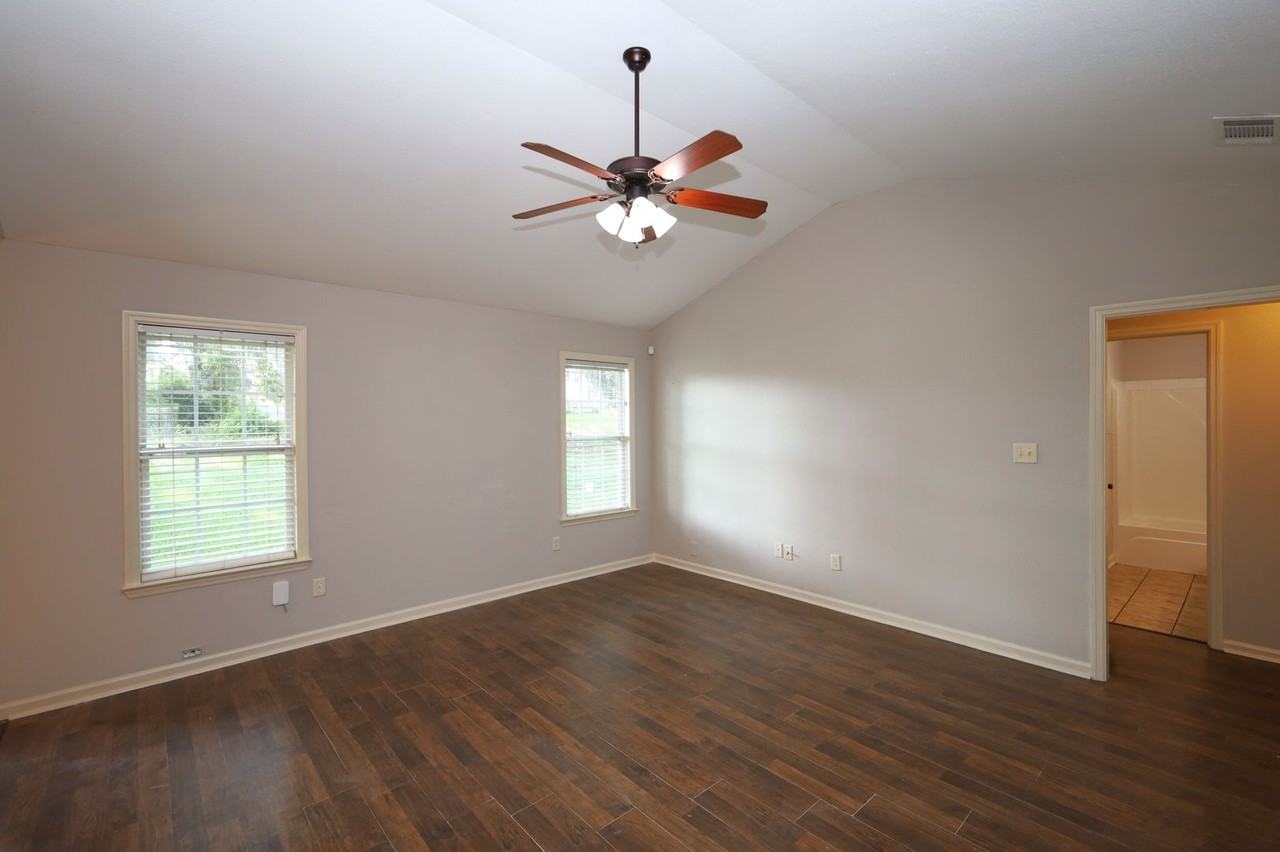 3990 Rock Holw - Photo 4 of 24