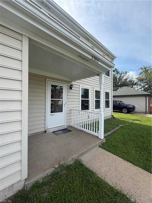 2005 Falls Church Ct - Photo 2 of 11