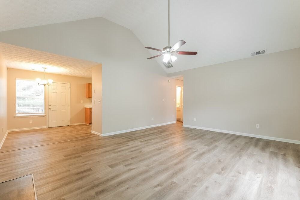 1825 Cutters Mill Way - Photo 5 of 16