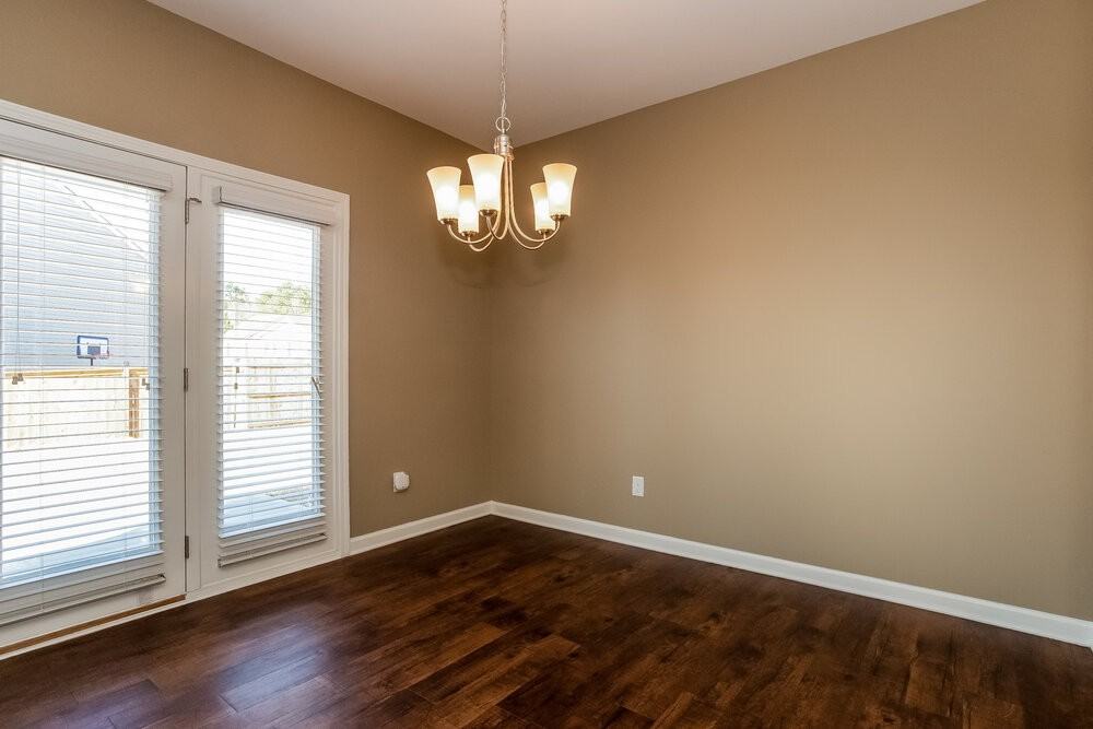 107 Woodbridge Trl - Photo 5 of 16