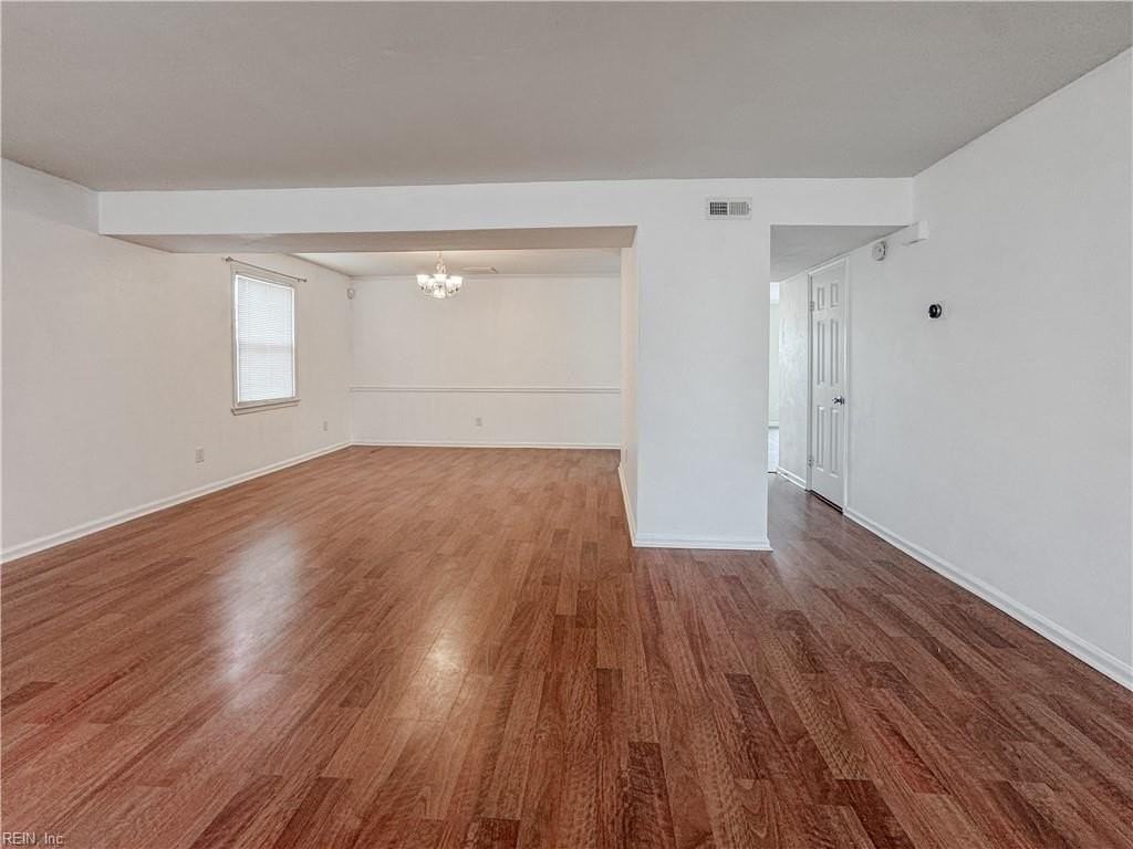 3901 Quartz Ln - Photo 4 of 38
