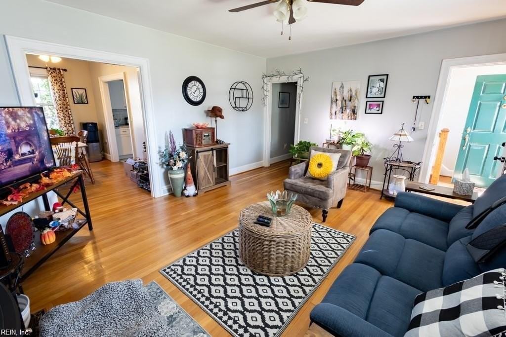 428 Russell St #2 - Photo 5 of 20