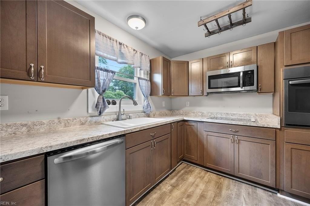 8901 Granby St - Photo 3 of 16