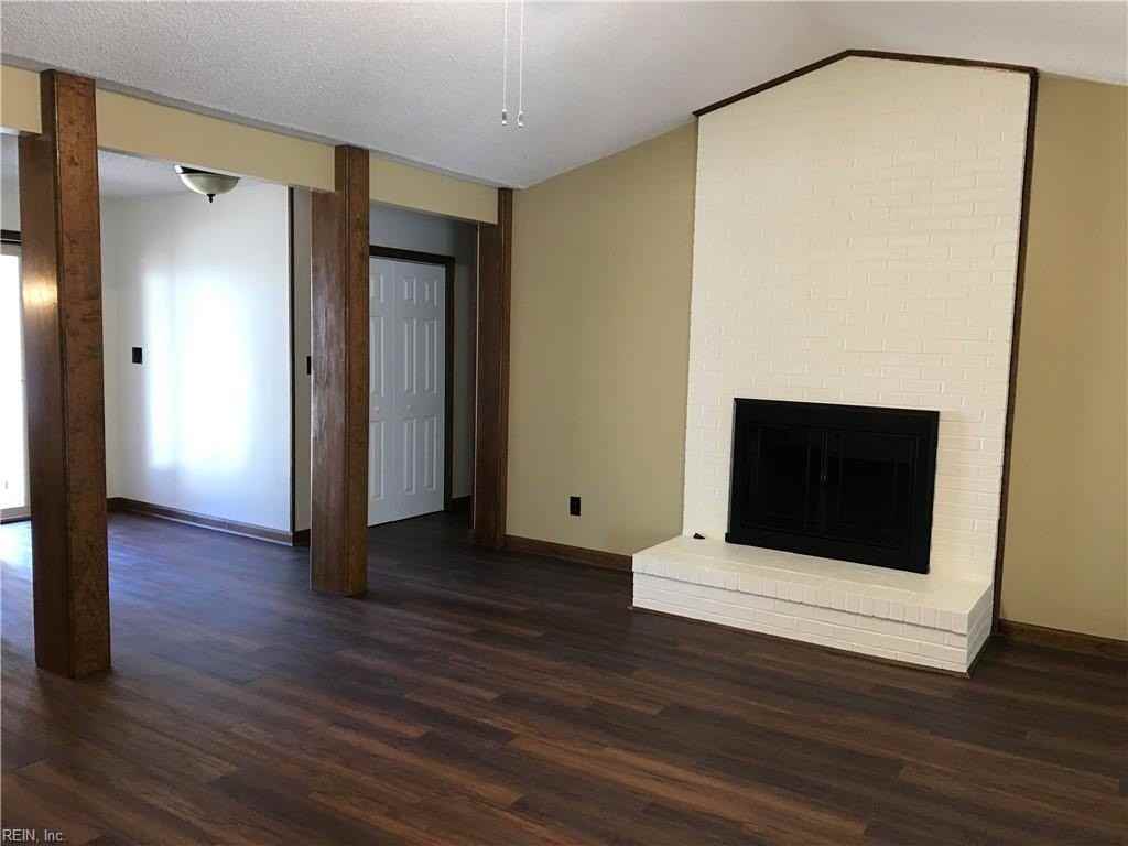 31 Valmoore Dr - Photo 6 of 16