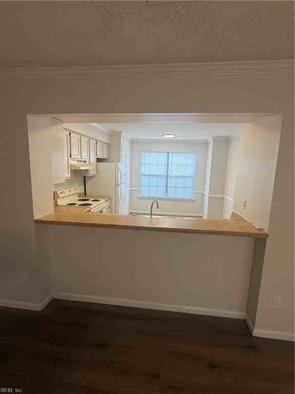 824 Nottaway Dr - Photo 4 of 15