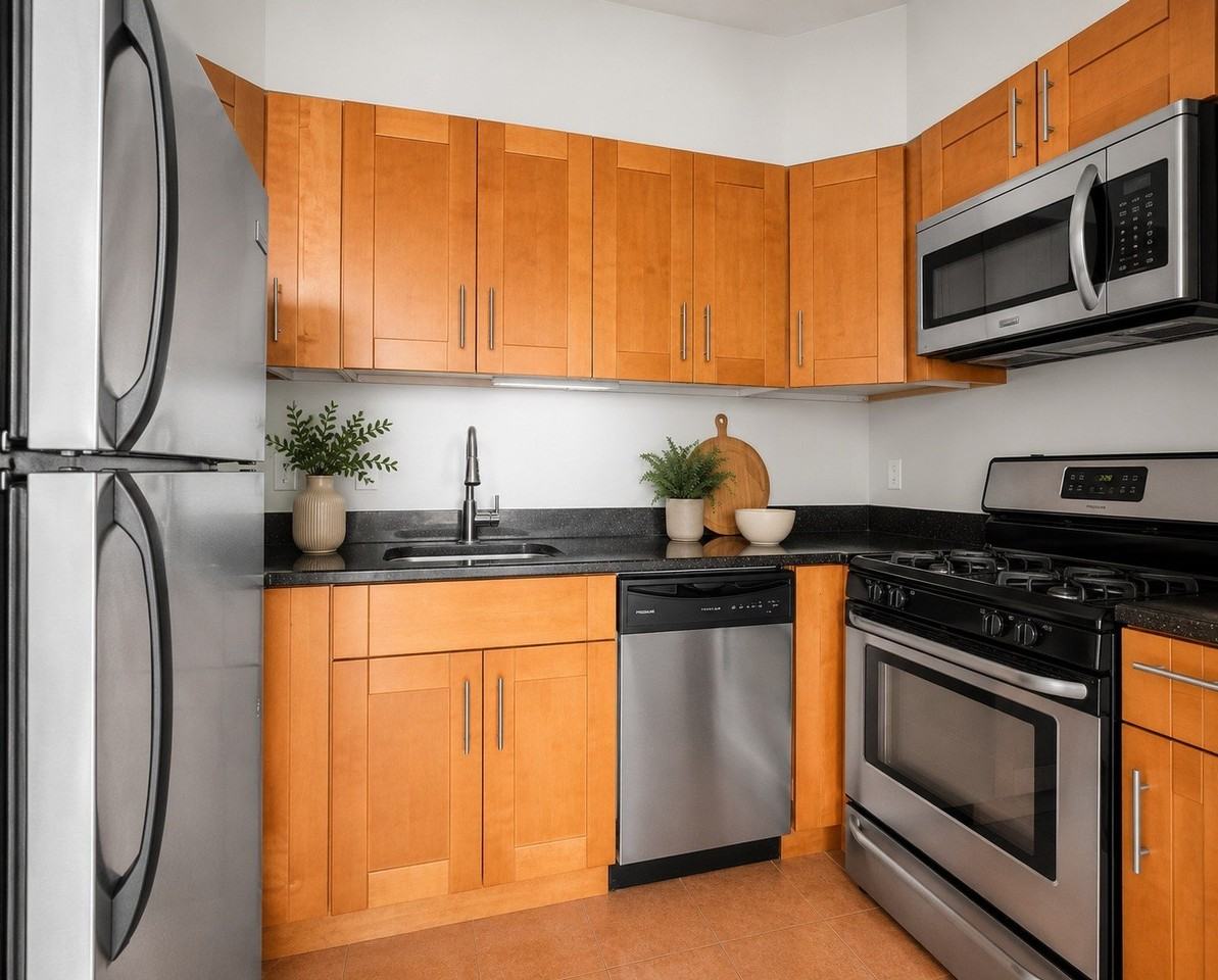 202 Withers St #3 - Photo 4 of 10