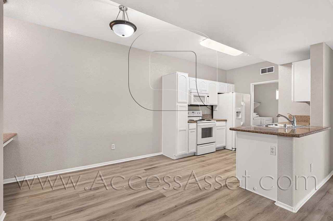41410 Juniper St #1721 - Photo 5 of 18