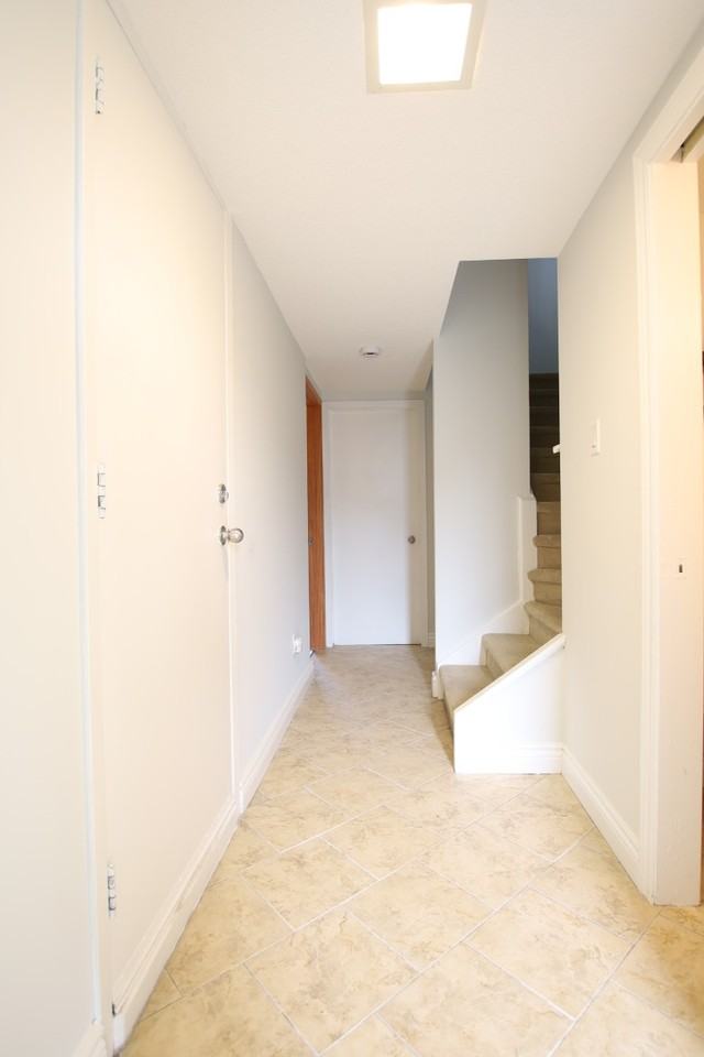 296C Dalehurst Dr - Photo 3 of 26